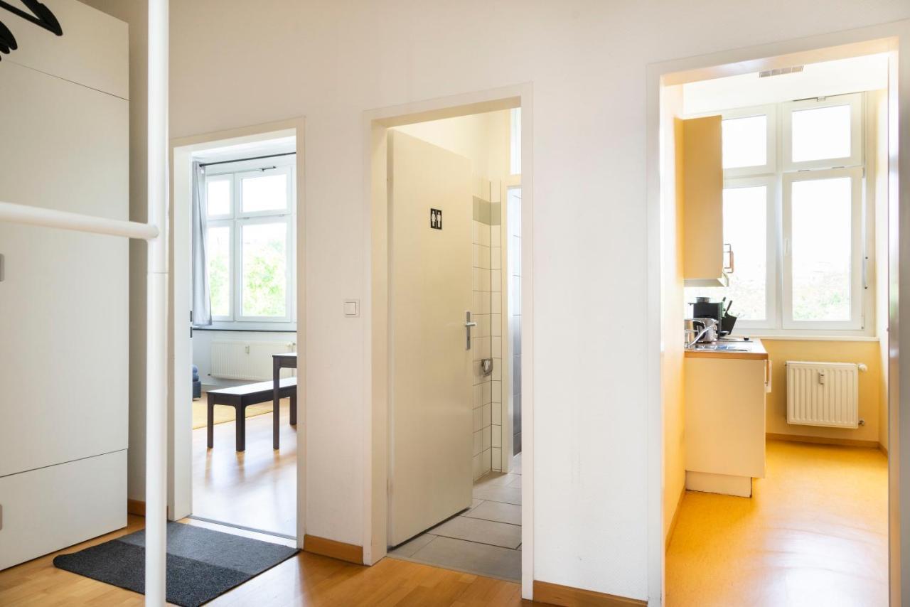 Central +3Br +Big Living Room Next To U-Station ベルリン エクステリア 写真